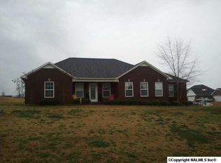 210 Kaylee Loop, Hartselle, AL 35640