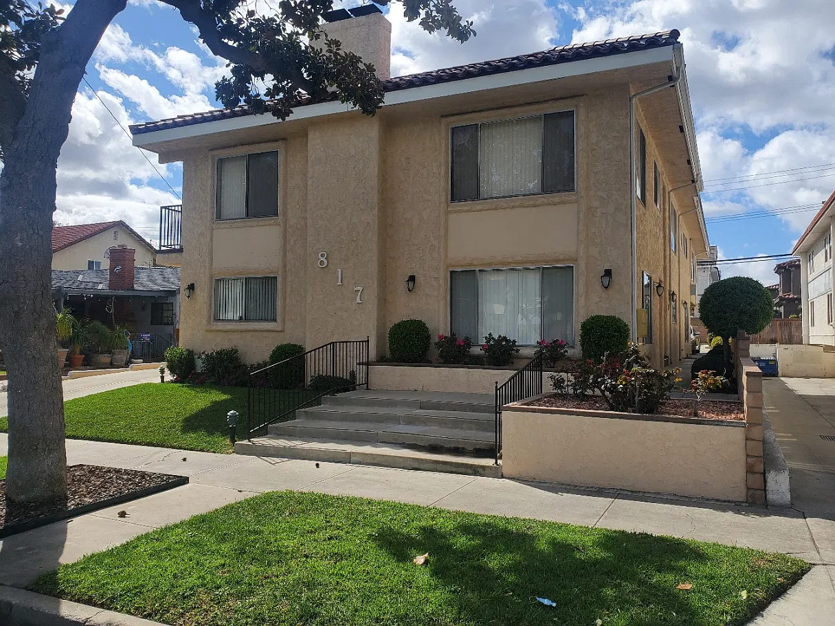 817 N Stoneman Ave — Photo 1