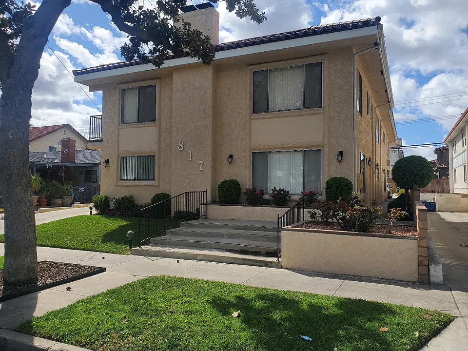 817 N Stoneman Ave