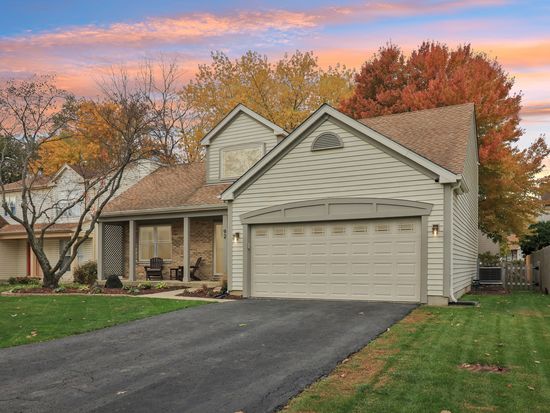 92 Lisk Dr, Hainesville, IL 60030