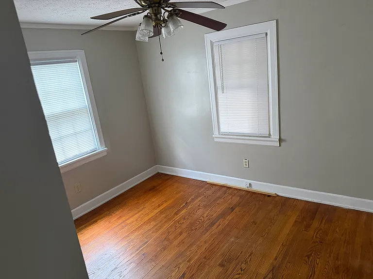 4112 Fulton Ave — Photo 18