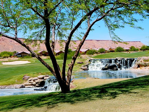4th image of 1155 Dry Falls Bnd
