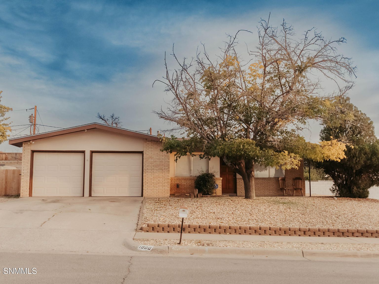 1900 Phyllis Ln, Las Cruces, NM 88001 | Zillow