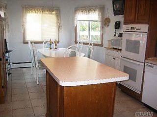 4th image of 42 Colby Dr