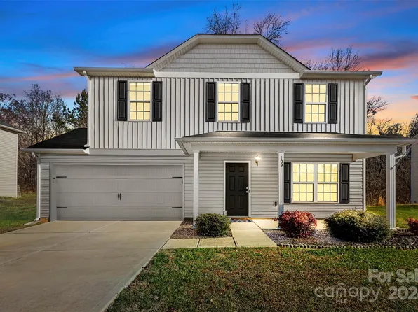 109 Berrybeth Cir, China Grove, NC 28023