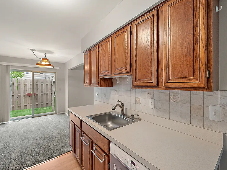 44558 Connecticut Ct — Photo 26