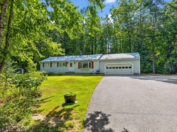 814 Cape Road, Hollis, ME 04042