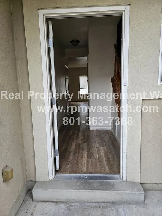 Come See This 3 Bedroom 2.5 Bathroom Town Home in West Valley City — Photo 3