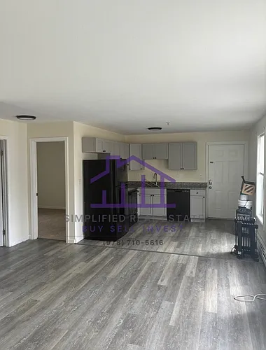 260 Main St #5 Photo 1