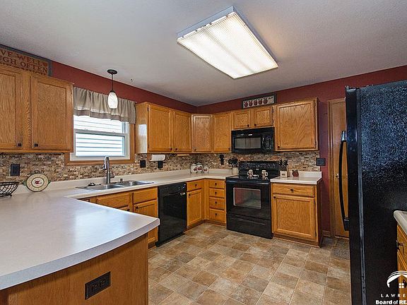 3rd image of 2813 Lankford Dr