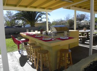 18261 McCauley St, Fontana, CA 92335