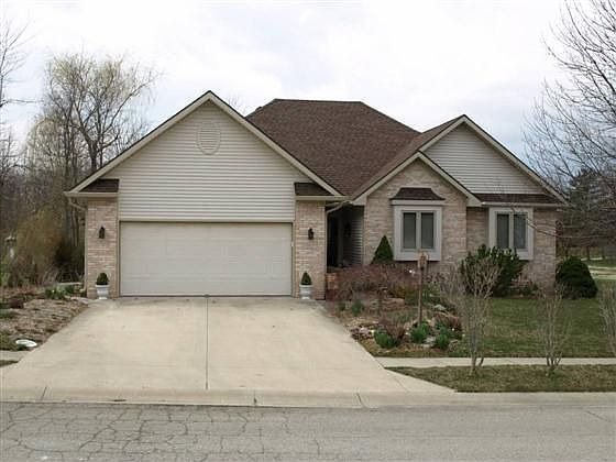 1st image of 111 Lakeview Dr
