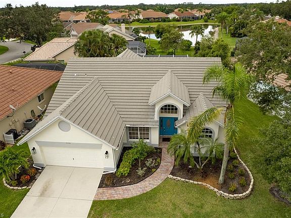 4th image of 11394 Waterford Village Dr