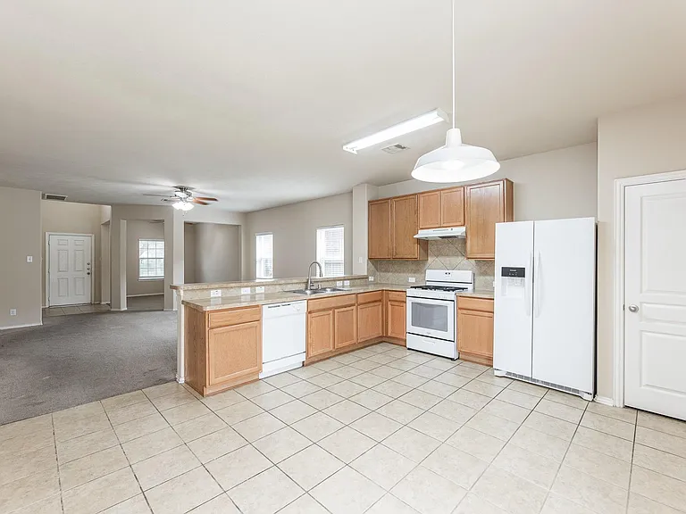 6138 Sierra Springs Ln — Photo 12