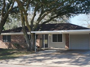 1420 Mahlmann St, Rosenberg, TX 77471