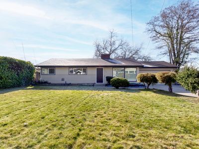 1115 NE D St, Grants Pass, OR, 97526