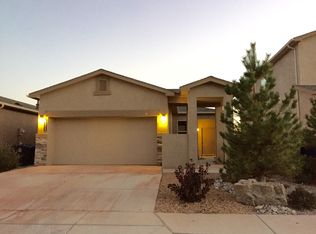 6812 Kayser Mill Rd NW, Albuquerque, NM 87114