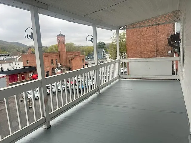 426 Main St #3 — Photo 6