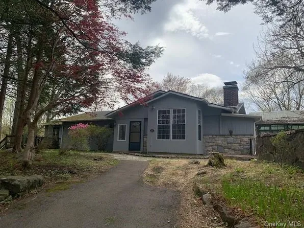 20 Rocky Rdg, Cortlandt Manor, NY 10567