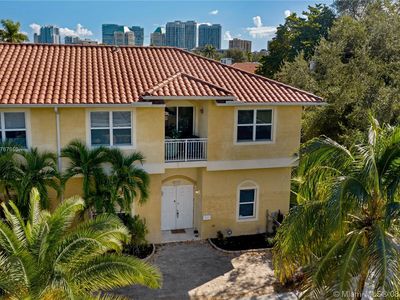 3275 Percival Ave #1, Miami, FL, 33133