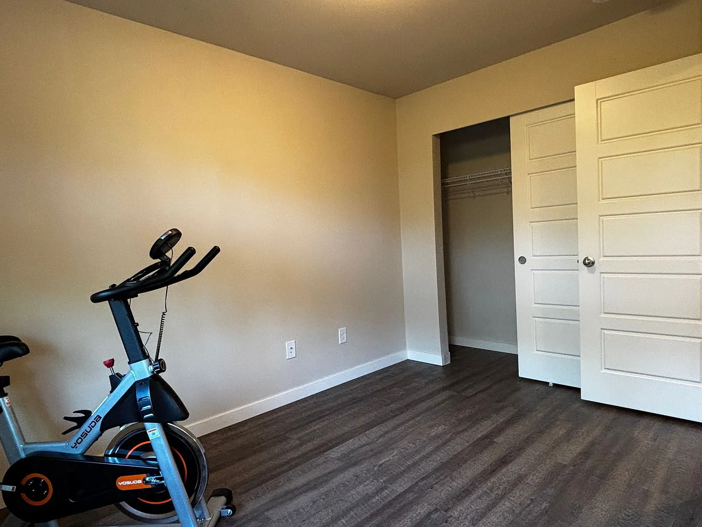 Emerald Point Townhome on Sunrise! — Photo 4