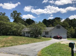 104 Foxioci Cir, Candler, NC 28715