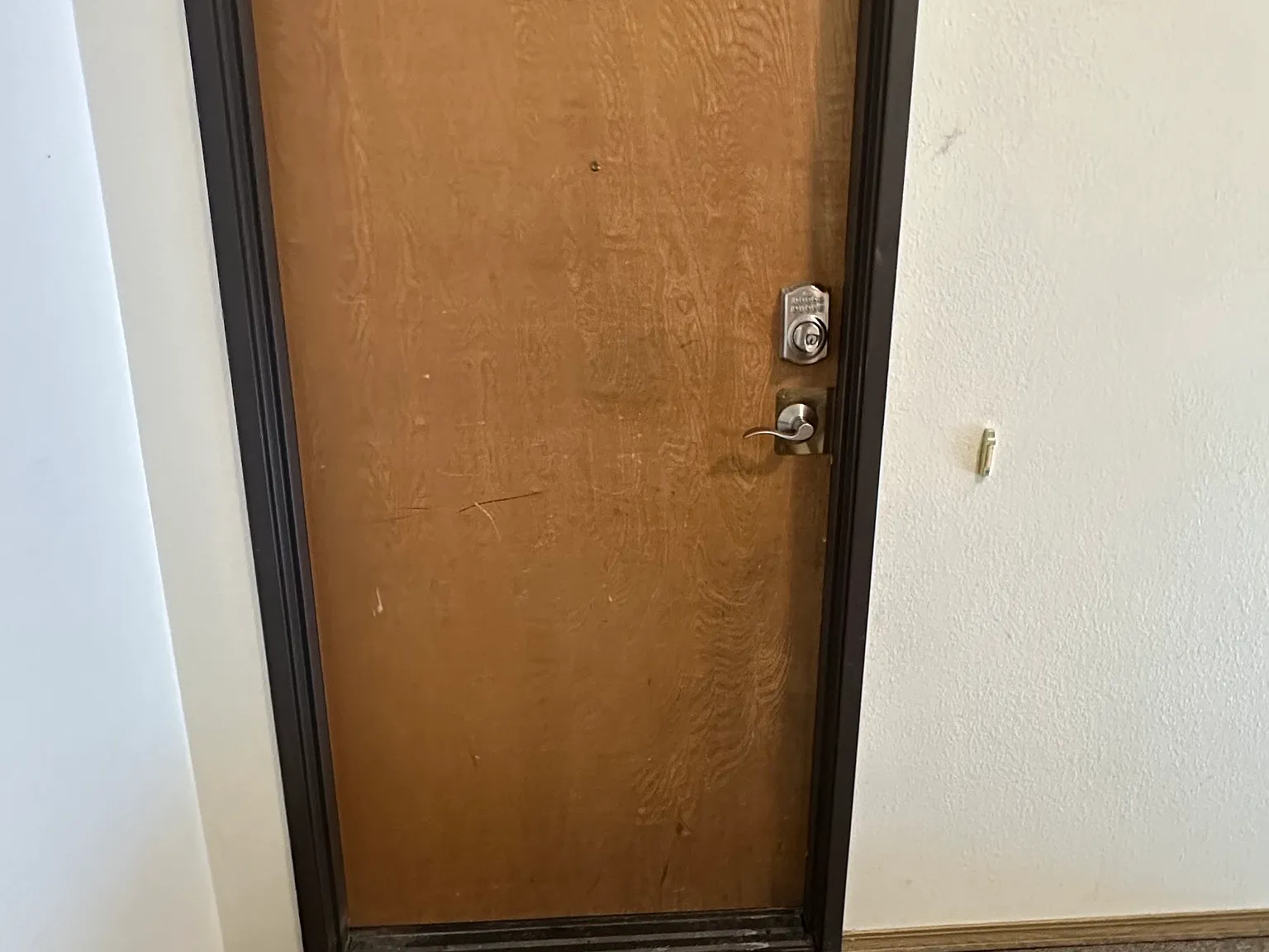 2 bed, 906 sqft, $2,300 — Photo 4