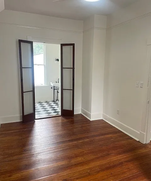 718 E Henry St — Photo 16