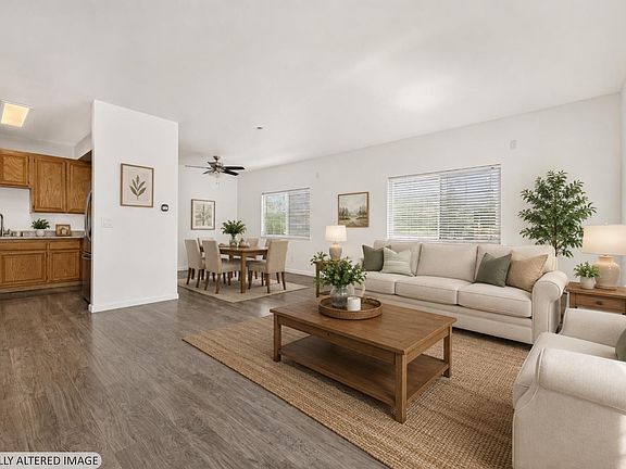 5th image of 956 Kingwood Street