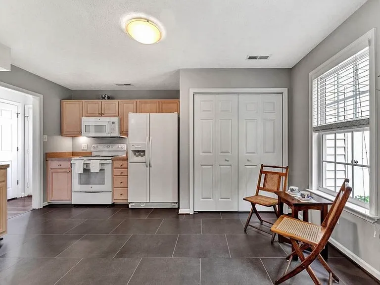 232 Towne Crier Rd — Photo 18