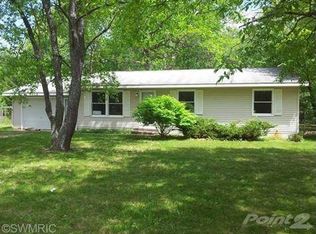 3813 Cecil Rd, Cadillac, MI 49601