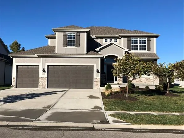 25452 W 144th St, Olathe, KS 66061