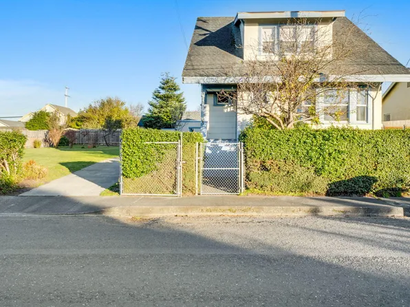 3327 Albee St, Eureka, CA 95503