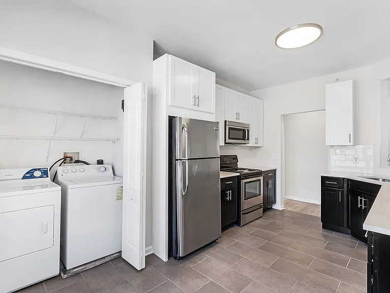 BELLCLAIRE, LLC — Photo 12