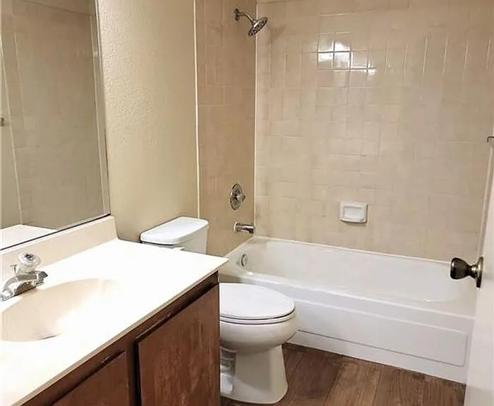705 Rock Springs Dr #202 — Photo 15