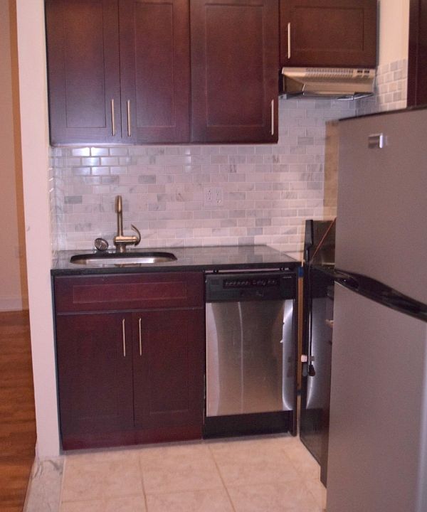 2nd image of 509 E 81st St APT 1