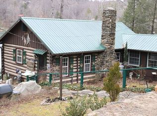 147 Lakeview Rd, Lake Lure, NC 28746