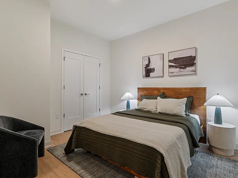 7 West 7th Apartments — Photo 46