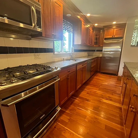 336 Lincoln Ave #2 — Photo 8