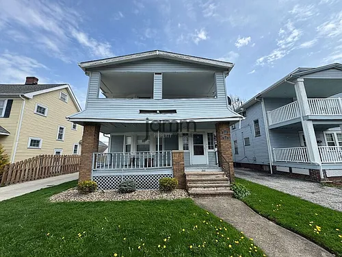 2121 Wyandotte Ave #2123 Photo 1
