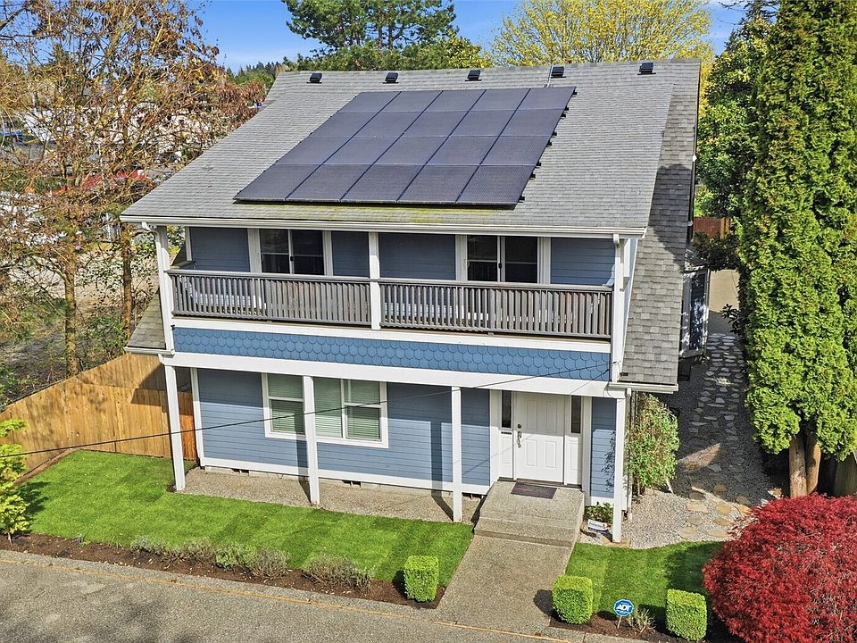 1st image of 426 Sawyer Street SE