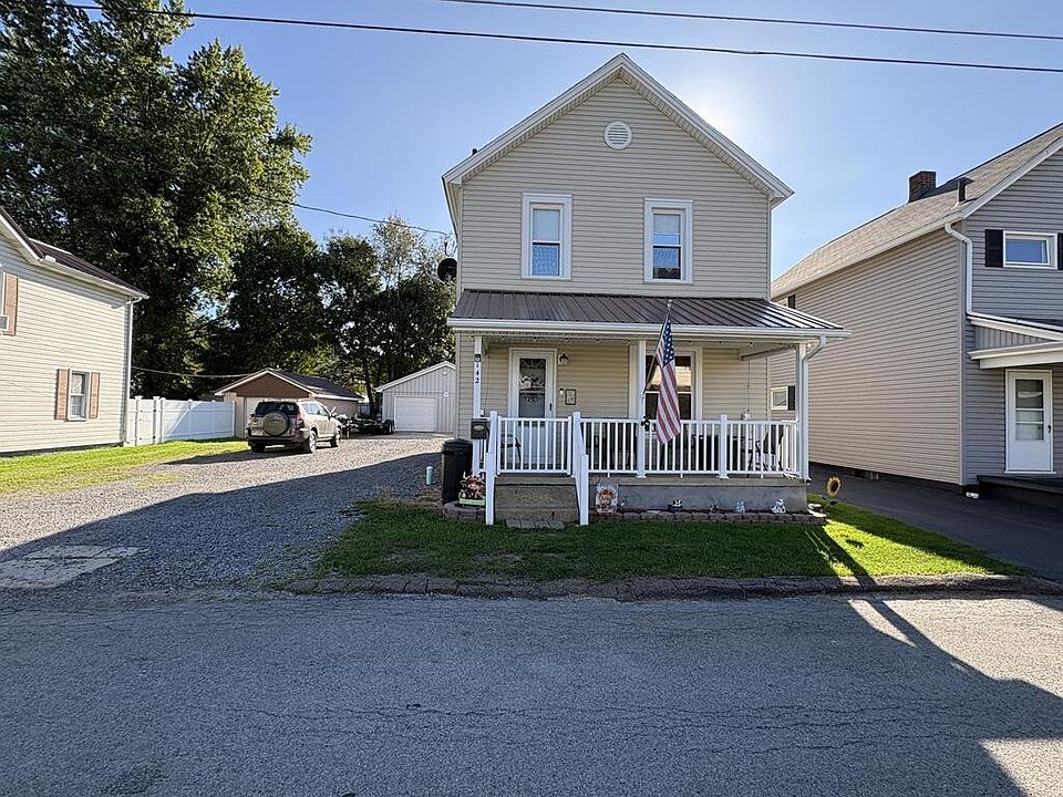 1st image of 142 Nesbit St