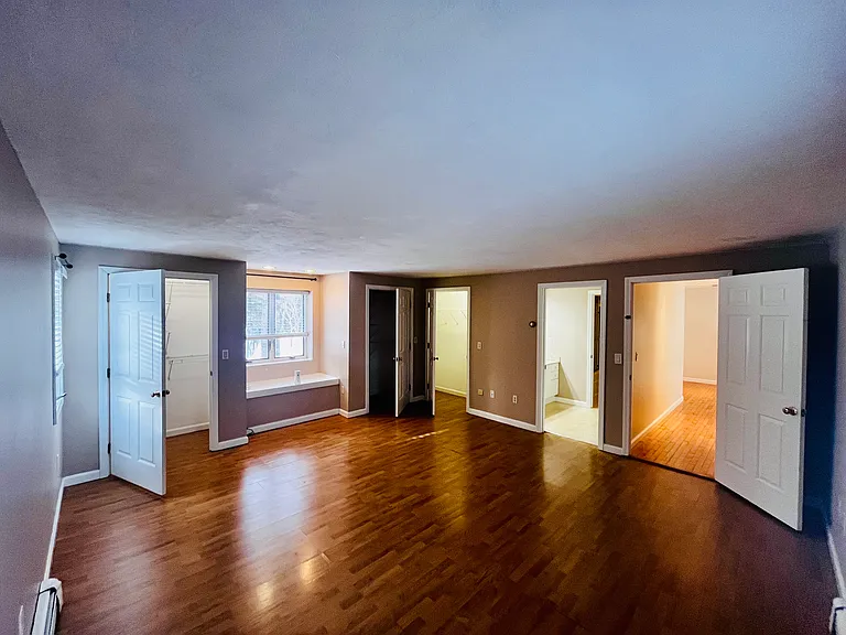 44 Livingston Dr #1 — Photo 9