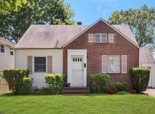 2096 Coles Ave, Scotch Plains, NJ 07076