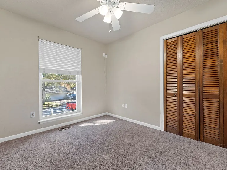 79 Shoshoni Dr — Photo 24