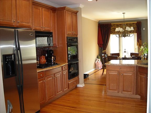 4th image of 231 Winding Trails Dr #231