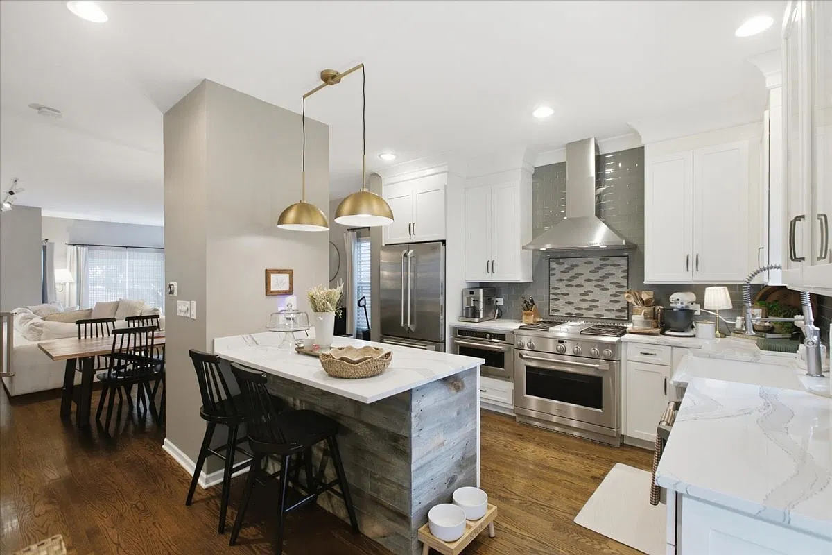 3 bed, 1800 sqft, $4,700 — Photo 3