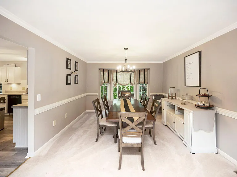 58 Baldwin Dr — Photo 6