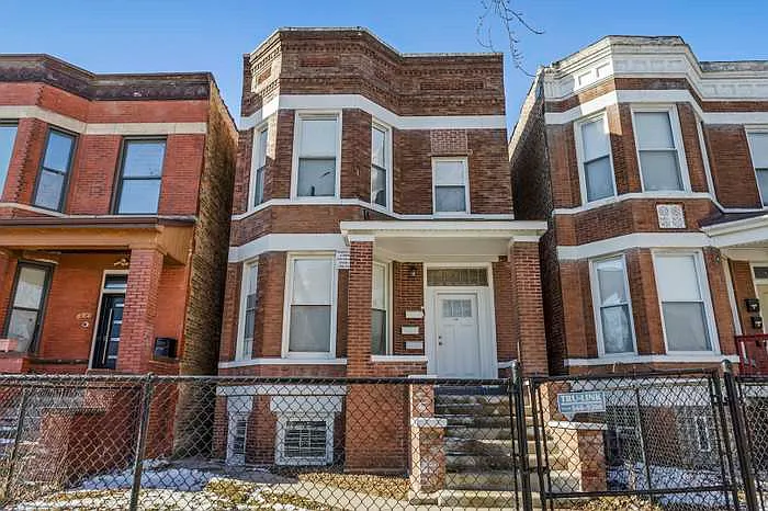 6348 S Langley Ave #2