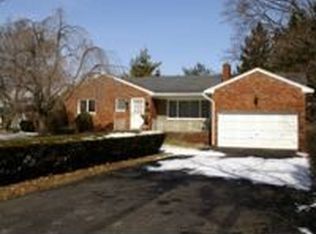 614 Rugby Rd, Syracuse, NY 13203